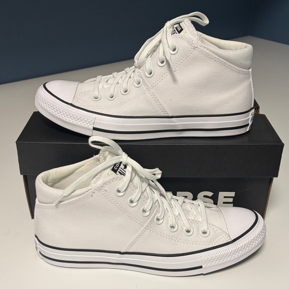 Converse Classic White and Black Canvas High-Tops Madison Mid - Picture 2 of 6